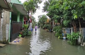 Banjir di Tangerang, Air Meninggi Bikin Akses Lumpuh