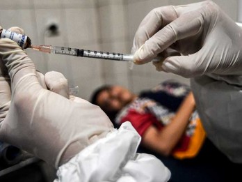 Pendukung Prabowo-Sandi Cenderung Tidak Percaya Efektivitas Vaksin Virus Corona