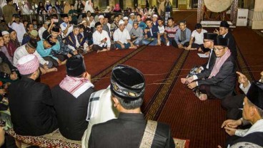 Imam Besar Masjid Istiqlal: Jangan Ragu Divaksin Covid-19