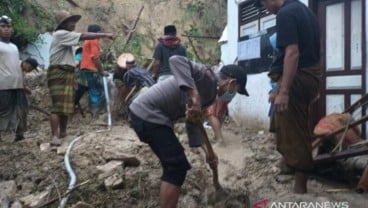 Longsor di Pamekasan Menyebabkan Lima Santri Meninggal