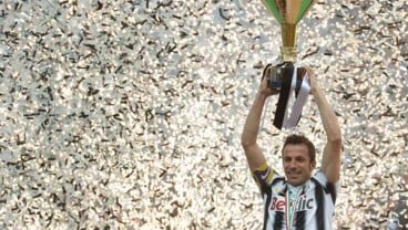 Ini Kesaksian Del Piero Soal Jalan Tempat Tiger Woods Kecelakaan