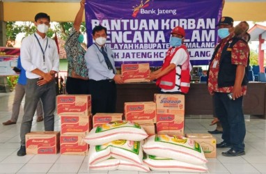 Bank Jateng Salurkan Bantuan untuk Korban Bajir di Pemalang