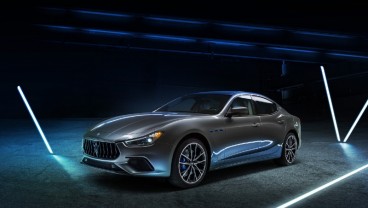 Maserati Ghibli Dinobatkan Mobil Impor Terbaik 2021 di Jerman