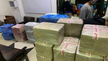 Bea Cukai Dumai Gagalkan Penyelundupan Ratusan Botol Miras Ilegal