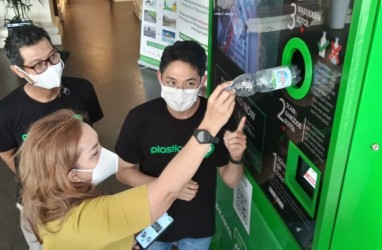 Emiten Ini Ciptakan Alat Tukar Sampah Plastik Jadi Uang Elektronik