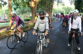 Wanita Bersepeda, Menjaga Imun Tubuh dan Bangkitkan Wisata