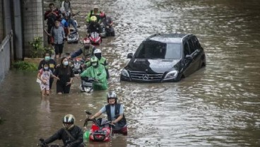 SENGKETA TANAH : Penanganan Banjir Terganjal