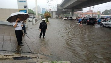 Intensitas Hujan Meningkat, Waspadai Potensi Banjir di Makassar