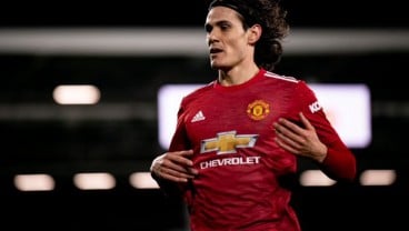 Cavani Bangga Berseragam United, Sang Ayah Sebut Tak Nyaman