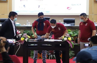 Nilmaizar Pelatih Baru Sriwijaya FC, Ditargetkan Promosi ke Liga 1