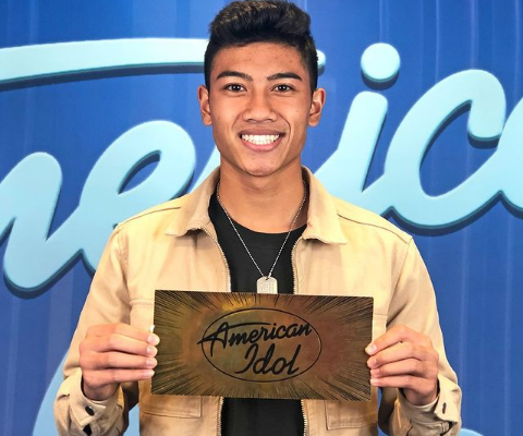 Dzaki Sukarno mendapatkan golden tiket di ajang pencarian bakat American Idol
