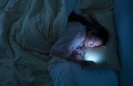 Hati-hati, Gunakan Ponsel Sebelum Tidur Berisiko Buruk