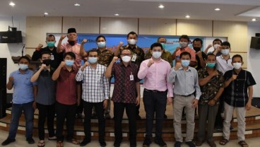 Nasabah Non Muslim Dukung Bank Riau Kepri Konversi ke Syariah