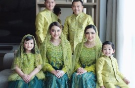 'Banjir' Airmata di Pengajian Jelang Pernikahan Aurel Hermansyah