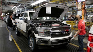 Pasokan Cip Masih Jadi Isu, Ford Pangkas Produksi Mobil