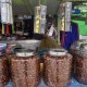 Penjual Buah Kurma di Semarang Mulai Semarak