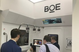 Tekan Biaya, Samsung Alihkan Produksi Layar Ponsel…