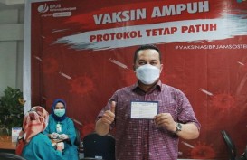 Layani Publik, BPJamsostek Sumbar Riau Vaksinasi Karyawan