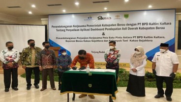 Pacu Kredit Produktif, Bankaltimtara Tandatangani Kerja Sama dengan Berau Kakao dan Petani Kakao