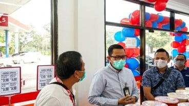 Pertamina MOR II Gandeng Grup Alfamart Sediakan One Stop Service di SPBU