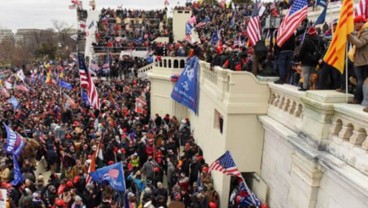 Trump Bela Penyerbu US Capitol: Mereka Bukan Ancaman 