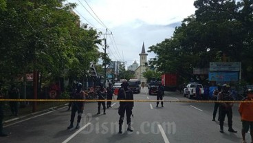 Bom Bunuh Diri Makassar: Banyak Serpihan Tubuh di Lokasi