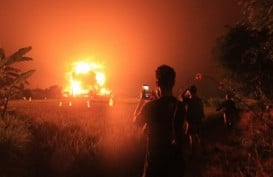 Kilang Minyak Balongan Pertamina Terbakar, TNI dan Polri Diterjunkan ke Lokasi Kejadian