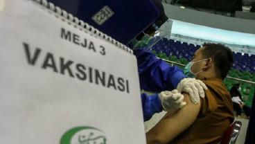 Vaksinasi Covid-19 Massal, RSUD Kota Mataram Suntik Ratusan Orang