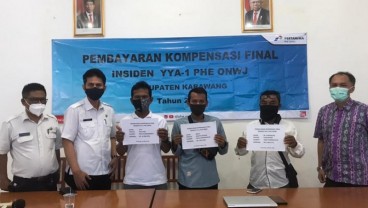 10.379 Warga Karawang Terima Kompensasi Tahap Final Atas Kasus Pencemaran Minyak