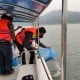 Tebar Benih Ikan, Cara PJT II Jaga Ekosistem Waduk Jatiluhur