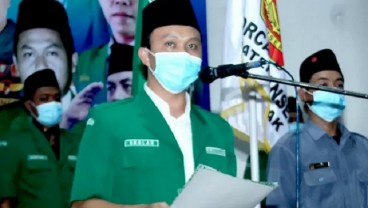 Gus Sholah: Mengkhawatirkan, Indoktrinasi Paham Radikal di Kalangan Milenial