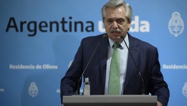 Sudah Divaksin Sputnik V, Presiden Argentina Positif Covid-19