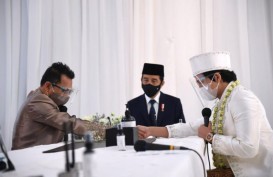 Akun Setneg Unggah Foto Jokowi di Nikahan Atta-Aurel, Ernest: Aneh!