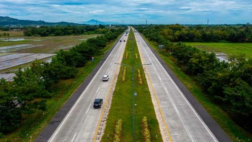 Volume Lalu Lintas di Jalan Tol Cipali Melonjak