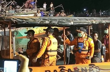 Korban Tabrakan Kapal di Indramayu, 15 Selamat, 2 Meninggal, 15 Orang Hilang