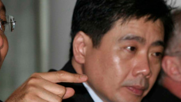 SUAP KONTRAK TAMBANG BATU BARA : KPK Usut Pelarian Samin Tan