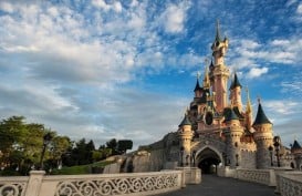 Disney World Akan Ubah Kebijakan Pemakaian Masker