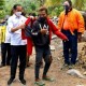 Jaket Merah Jokowi, Penawar Pilu Korban Bencana 