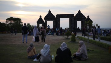 TWC Hadirkan Paket Wisata Bersepeda Candi Prambanan-Borobudur