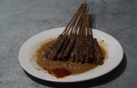 Sate Kalong, Makanan Unik di Malam Hari Khas Cirebon 