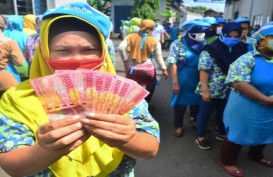 Dilema Pembayaran THR di Jakarta