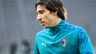 Milan Picu Opsi Permanenkan Sandro Tonali dari Brescia