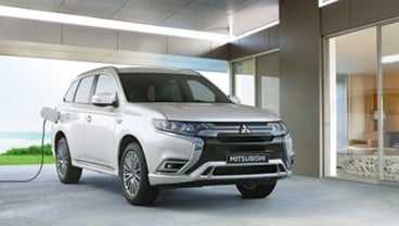 IIMS Hybrid 2021, Mitsubishi Diskon Mobil PHEV Hingga Rp421 Juta