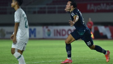 Lewati PS Sleman, Persib vs Persija di Final Piala Menpora