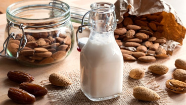 Apakah Susu Almond Sehat? Ini Kata Ahli Gizi