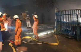 Gudang Mebel di Pulogebang Terbakar, Kerugian Ditaksir Rp400 Juta