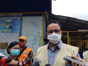 Jakarta Terapkan 'Jam Malam', Anies Berlakukan di RT Zona Merah