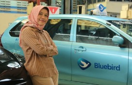 Hari Kartini: Perempuan di Balik Puluhan Ribu Armada Bluebird