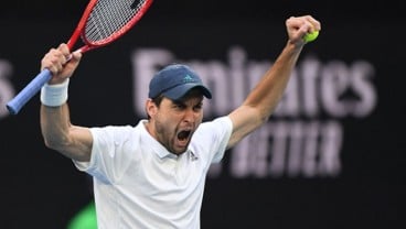 Djokovic Tumbang di Rumah, Karatsev vs Berrettini di Final Tenis Serbia