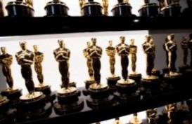 Ini Isi 'Goody Bag Super Mewah' Nominator Oscar 2021, Nilainya Capai Rp2,9 miliar 